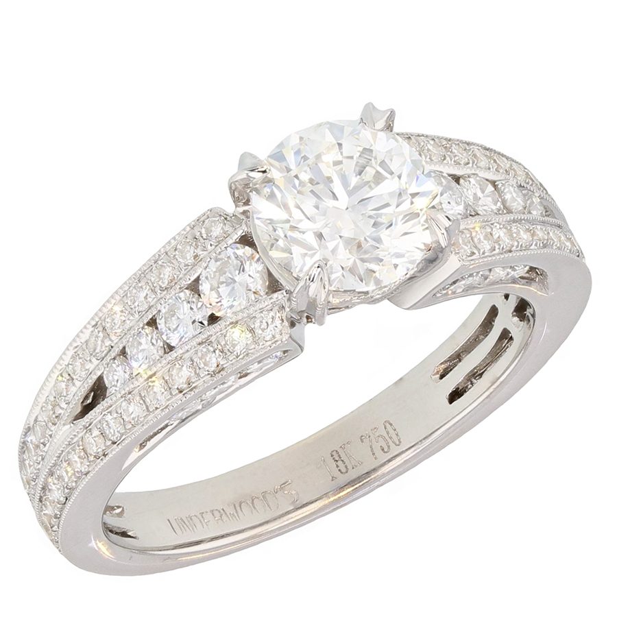 Round Diamonds in White Gold Ring