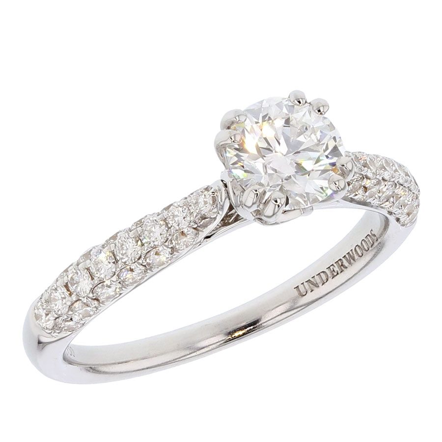 Round Diamond in White Gold Ring
