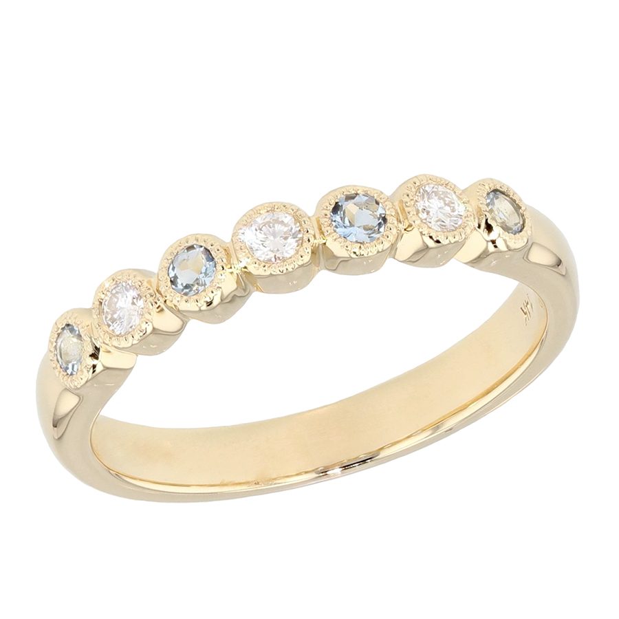 Aquamarine and Diamonds in Yellow Gold Ring