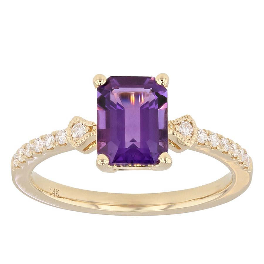 Emerald Cut Amethyst in Yellow Gold Ring