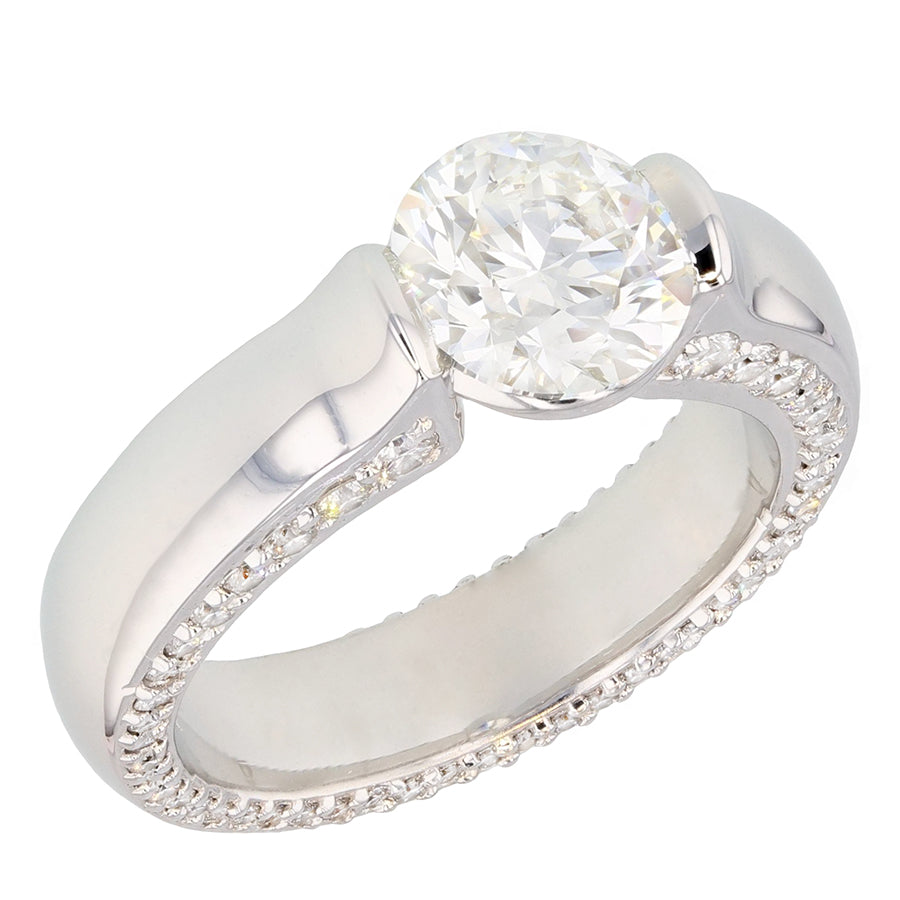 Round Diamonds in White Gold Ring